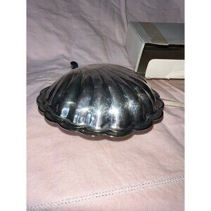 Vintage Silver Plated Shell Butter Dish With Matching Knife England